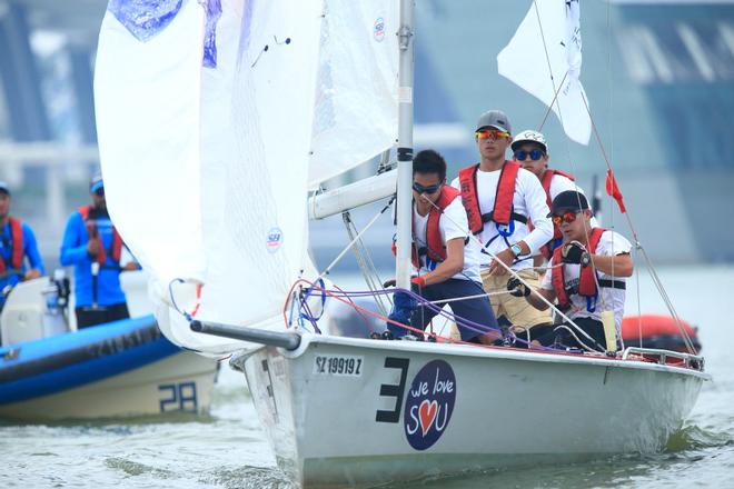 Darren Choy and Team - 3rd Asia Pacific Student Cup © Howie Choo